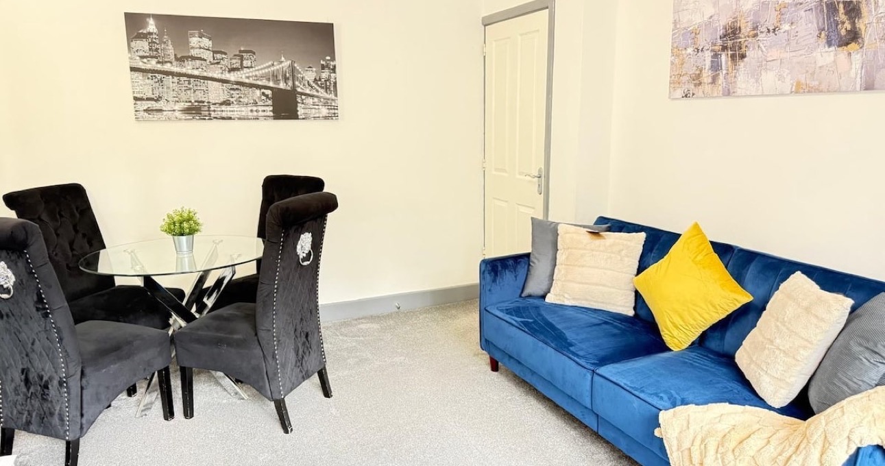 Coventry property interior - photo 11