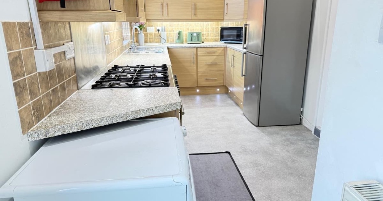 Coventry property interior - photo 9